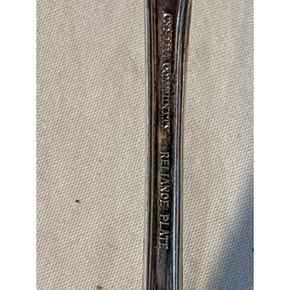 Oneida Community Gravy‎ Ladle Unisex OS Silver Reliance Plate Art Deco Shield
